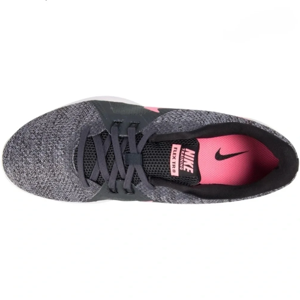 Nike Flex Trainer 8  running sneaker black, gray, and pink  9 NWT
